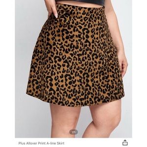 Leopard print skater skirt!